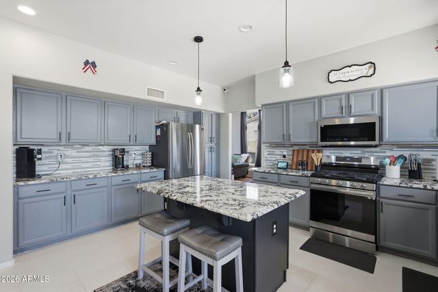 3513 S COSMOS Drive, Chandler, AZ 85248