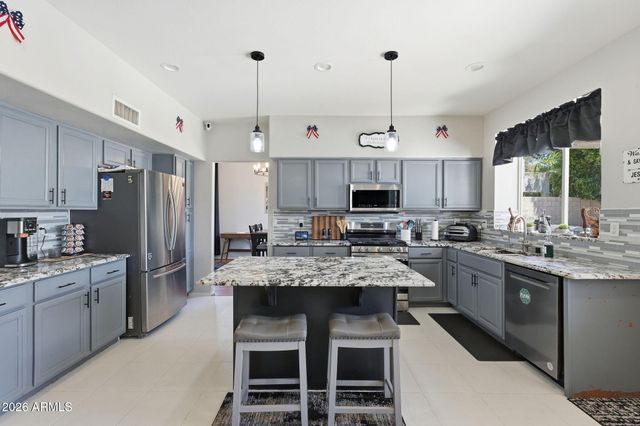 3513 S COSMOS Drive, Chandler, AZ 85248