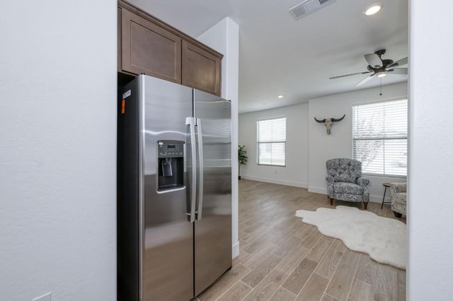 7213 E Brown Ave, Fresno, CA 93737