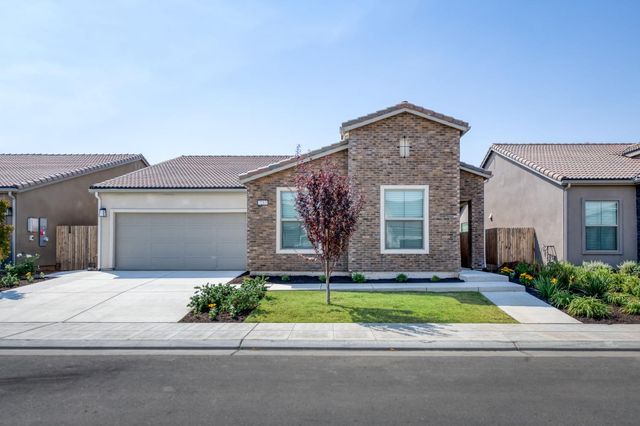 7213 E Brown Ave, Fresno, CA 93737