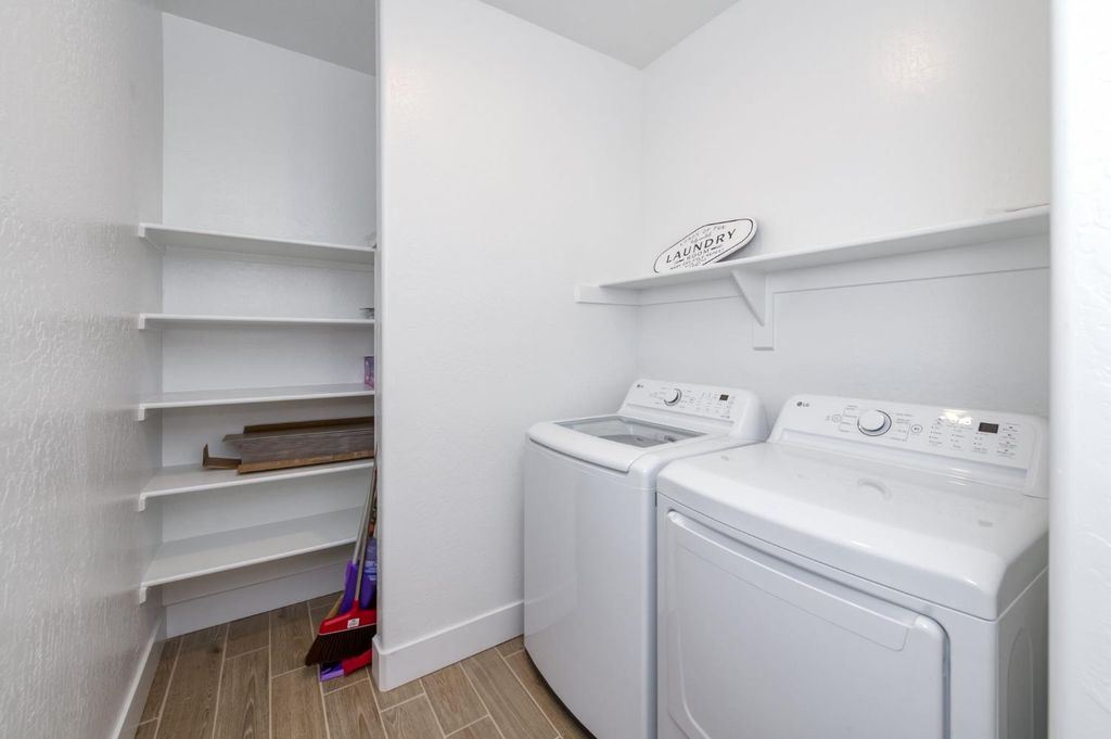 Image 28 of property listing at 7213 E Brown Ave, Fresno, CA 93737