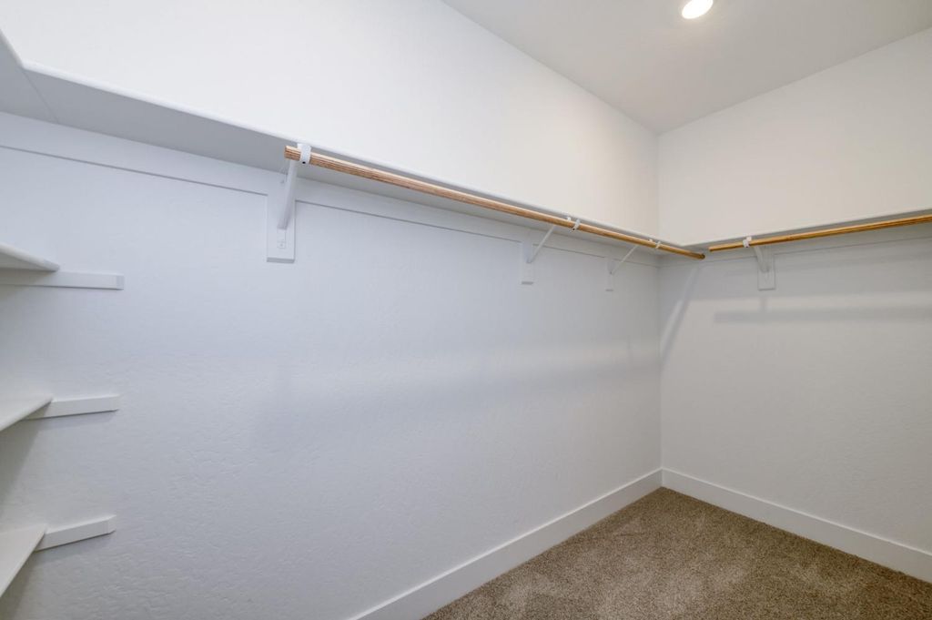 Image 46 of property listing at 7213 E Brown Ave, Fresno, CA 93737