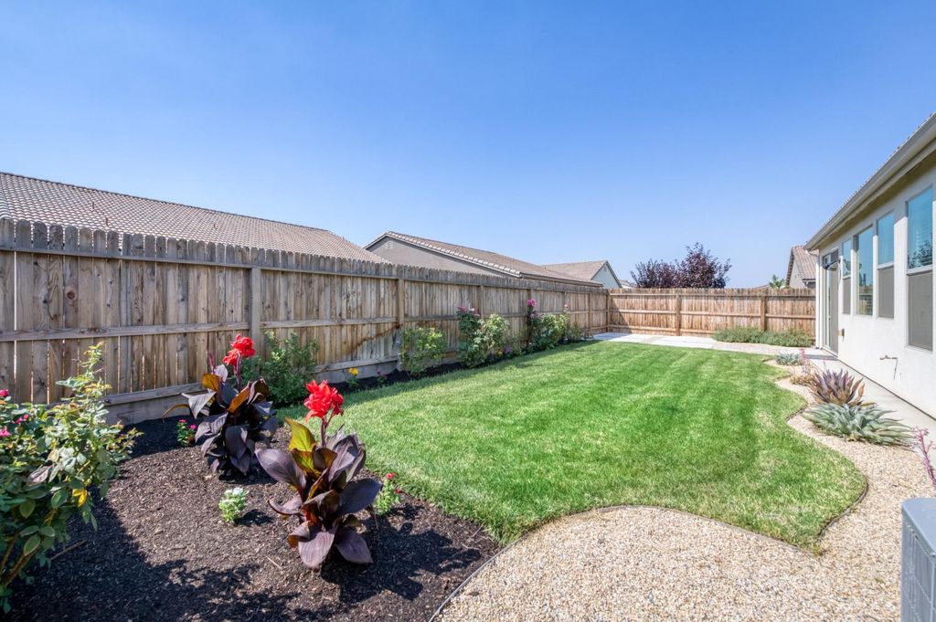 Image 52 of property listing at 7213 E Brown Ave, Fresno, CA 93737