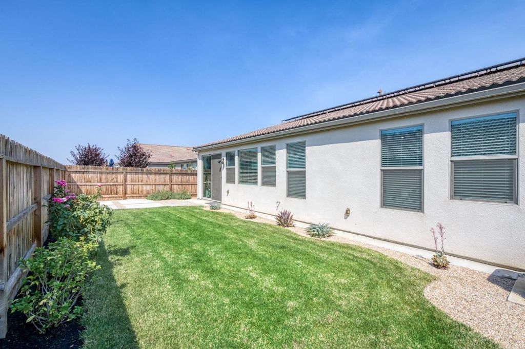 Image 53 of property listing at 7213 E Brown Ave, Fresno, CA 93737