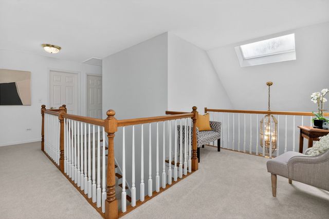 915 Rock Spring Road, Naperville, IL 60565