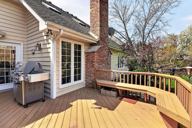 915 Rock Spring Road, Naperville, IL 60565