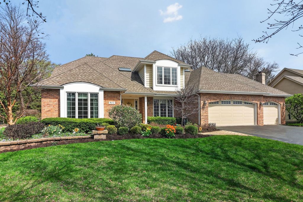 915 Rock Spring Road, Naperville, IL 60565
