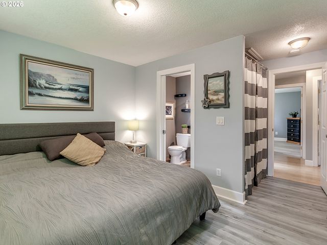 8313 Se JENNINGS Ave, Milwaukie, OR 97267