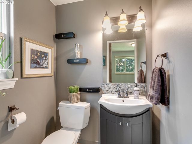 8313 Se JENNINGS Ave, Milwaukie, OR 97267