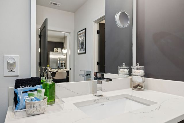 303 31st Ave N Apt 308, Nashville, TN 37203