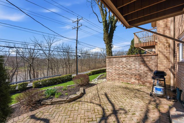 4341 Latin Lane, 111, Columbus, OH 43220