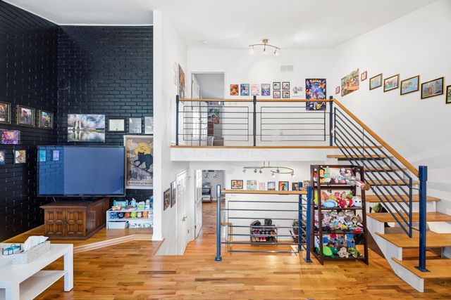 4341 Latin Lane, 111, Columbus, OH 43220