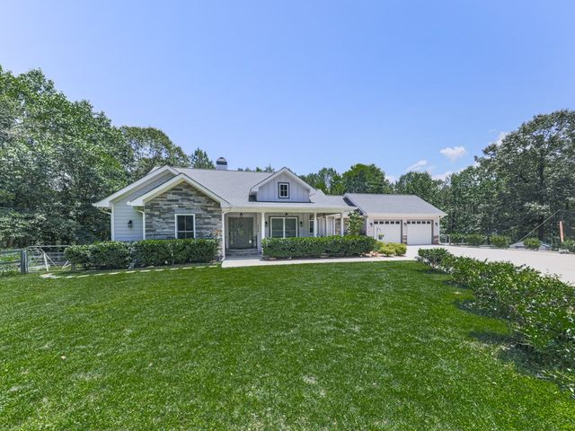 430 Cajun Drive, Ellijay, GA 30540