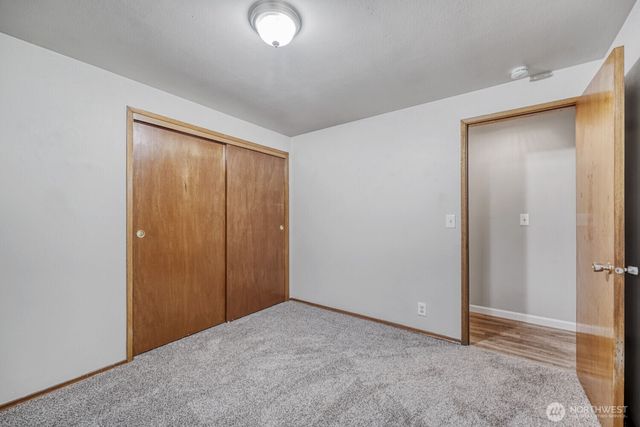 20828 116th Avenue SE, Kent, WA 98031