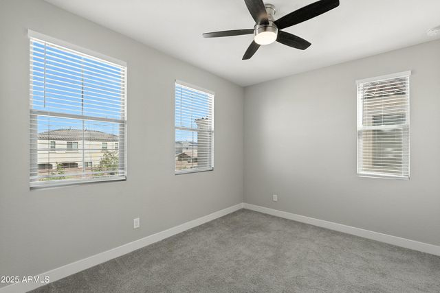 13710 N 174th Lane, Surprise, AZ 85388