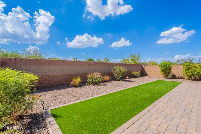 13710 N 174th Lane, Surprise, AZ 85388