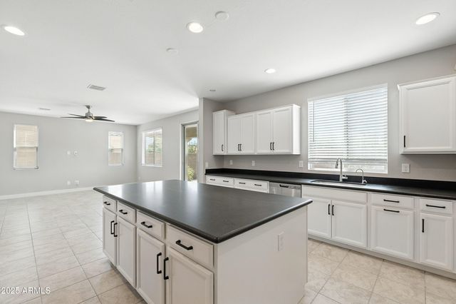 13710 N 174th Lane, Surprise, AZ 85388