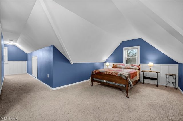 174 E 286th Street, Willowick, OH 44095