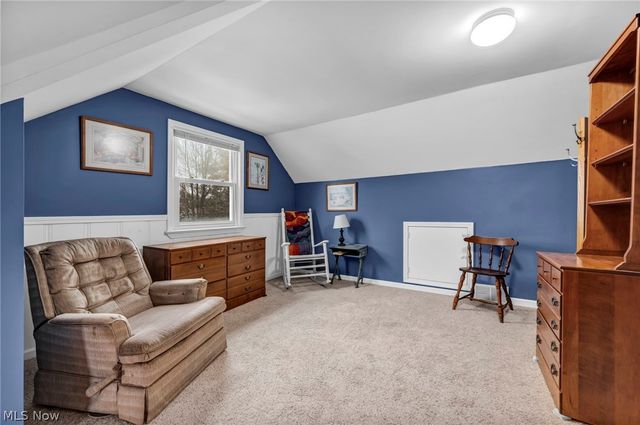 174 E 286th Street, Willowick, OH 44095