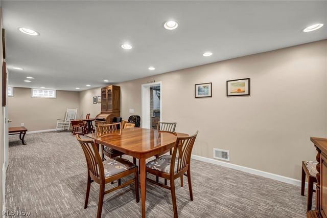 174 E 286th Street, Willowick, OH 44095