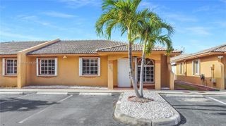7020 W 35th Ave 121, Hialeah, FL 33018