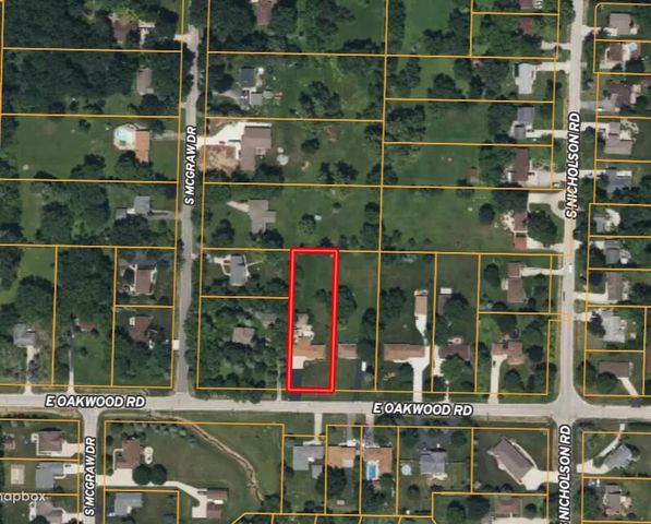 1406 E Oakwood ROAD, Oak Creek, WI 53154