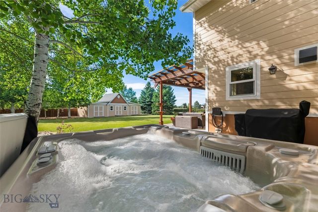 153 Pathfinder Trail, Bozeman, MT 59718