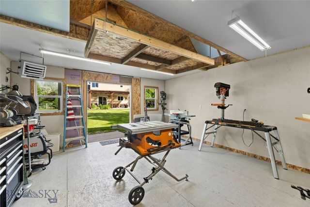 153 Pathfinder Trail, Bozeman, MT 59718