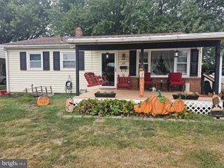 43 SHIRLEY DR, Middletown, PA 17057