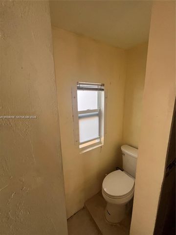 13215 NW 19th Ave 1, Miami, FL 33167