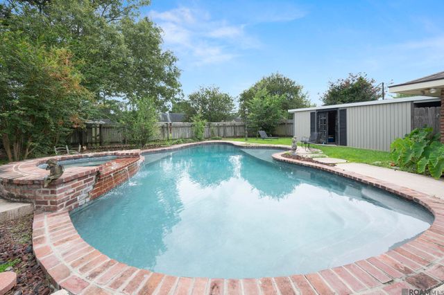 13210 Todd Ave, Baton Rouge, LA 70815