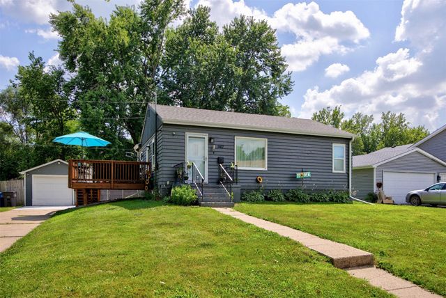 347 E Edison Avenue, Des Moines, IA 50315