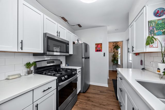 347 E Edison Avenue, Des Moines, IA 50315
