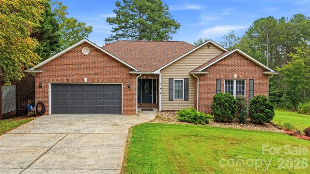 199 Bethlehem Manufacturing Lane, Hickory, NC 28601