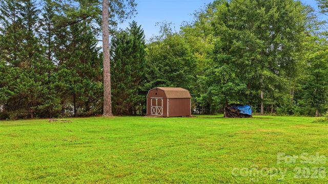 199 Bethlehem Manufacturing Lane, Hickory, NC 28601