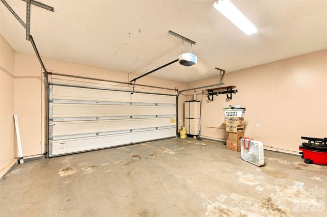 199 Bethlehem Manufacturing Lane, Hickory, NC 28601
