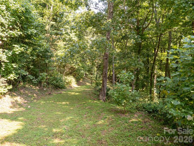 19 Keeping Kyle Crossing, Asheville, NC 28804