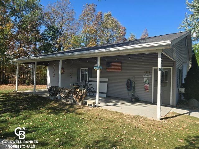 10103 Beard Road, Avoca, MI 48006