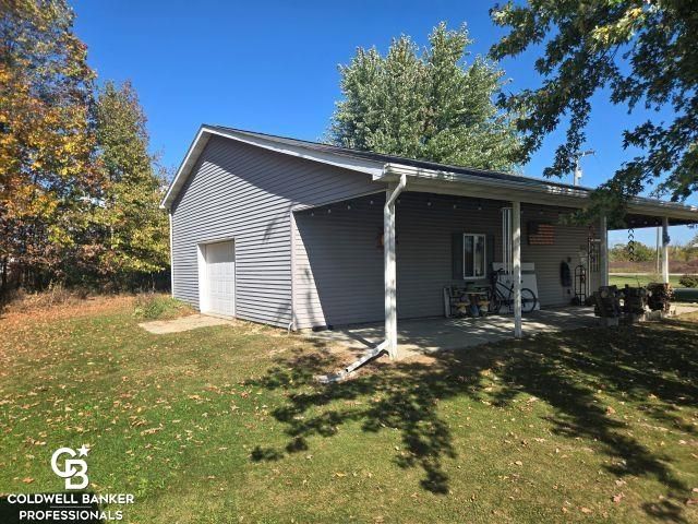 10103 Beard Road, Avoca, MI 48006