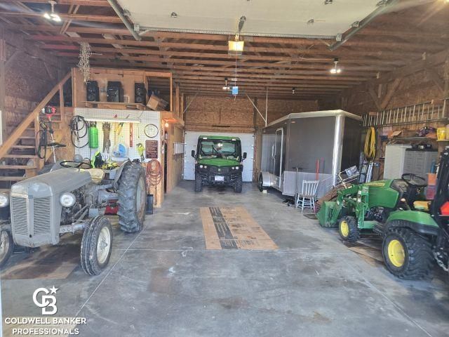 10103 Beard Road, Avoca, MI 48006