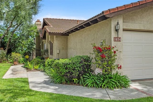 1634 Via Estrella, Pomona, CA 91768
