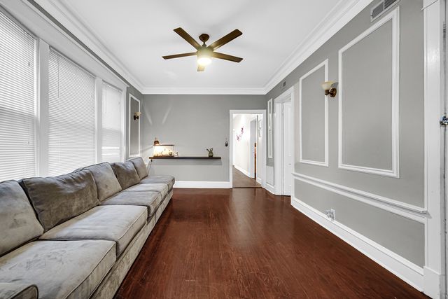 5540 S Honore Street, Chicago, IL 60636