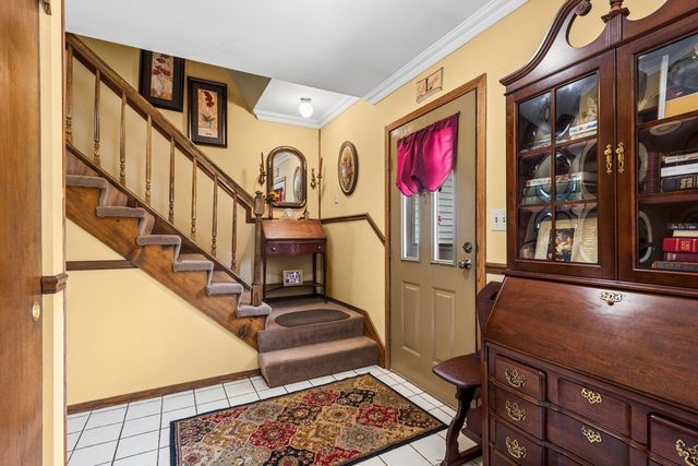 5306 W Winding Creek Drive, Mchenry, IL 60050
