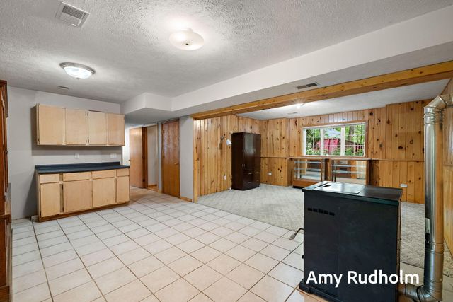 9262 Leonard Street, Polkton Twp, MI 49404