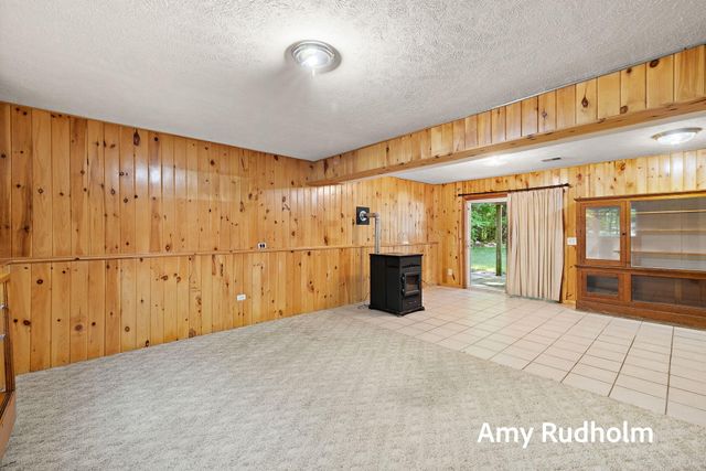 9262 Leonard Street, Polkton Twp, MI 49404