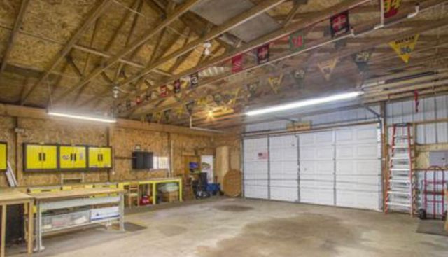 9262 Leonard Street, Polkton Twp, MI 49404