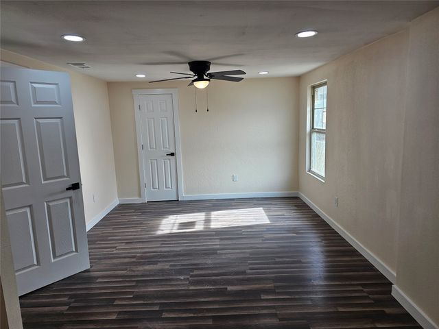 4317 GRAM Lane, Bellmead, TX 76705