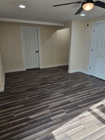 4317 GRAM Lane, Bellmead, TX 76705