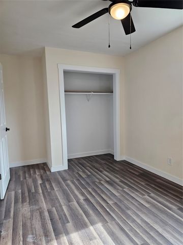 4317 GRAM Lane, Bellmead, TX 76705