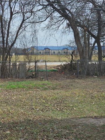 4317 GRAM Lane, Bellmead, TX 76705